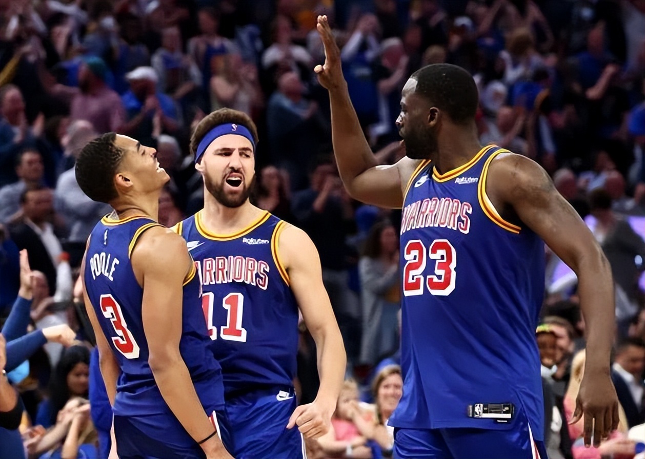 海星体育-C罗巅峰对决，字母哥与60激战勇士分钟，绝杀胜负难料！的简单介绍