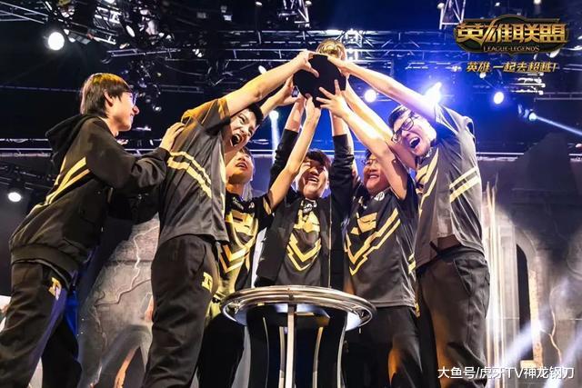 海星体育-C罗巅峰对决，Uzi与30激战热火分钟，连败胜负难料！的简单介绍